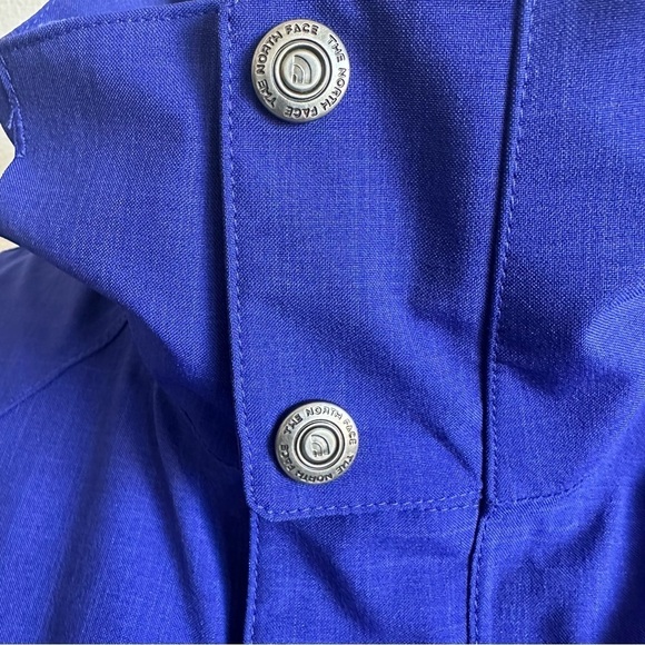 THE North Face 2 - 1 Woman’s Jackets - Picture 11 of 13